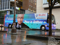 Fleur de Lys 3894 - Bloc Qu�b�cois - Pr�sent pour le Qu�bec - 2000 Prevost H3-45 (ex-leased Angel Tours)