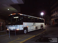 Voyageur Colonial 4501 - A�roports de Montr�al Airports (1997 MCI 102DL3)