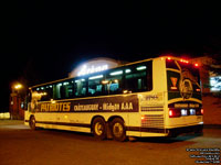Metropolitain 831-33-3 (ex-701) - Les Patriotes de Ch�teauguay - 2003 Prevost XL-II