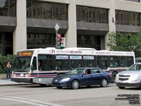 Autocars des Chutes 04104 - 2004 Novabus LFS (ex-Autocars Qu�bec 04-104)