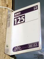 Panneau d'arr�t d'autobus CRT Lanaudi�re bus stop sign