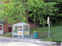 Panneau d'arr�t d'autobus PLU Mobile bus stop sign