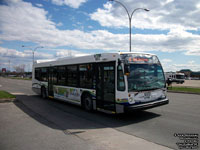 Soci�t� de transport de Trois-Rivieres - STTR 1002 - 2010 Novabus LFS