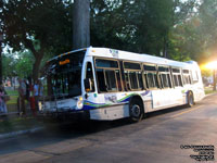 Soci�t� de transport de Trois-Rivieres - STTR 1203 - 2012 Novabus LFS