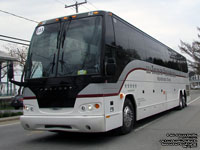Tours du Vieux-Qu�bec 52 - 2004 Prevost H3-45