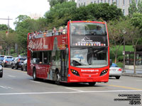Tours du Vieux-Qu�bec 83 - 2013 Alexander Dennis Enviro400