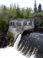 Old power dam, Qu�bec,QC