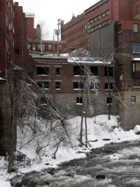 Rivi�re Magog River - Barrage Ab�naquis Dam
