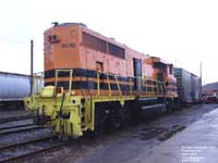 QGRY 3015 - GP40-2LW (ex-HLCX 9434, nee CN 9434) - Wrecked in Maskinong�, Winter 2005