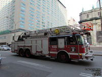 425 - (337-10208) - 2010 E-One Cyclone II HP100 ladder - Station/Caserne 25 - Ville-Marie Downtown (Drummond & Ren�-L�vesque)